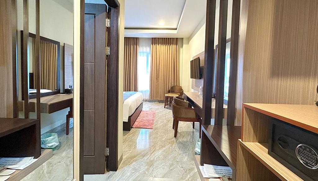 Vega Prime Hotel & Convention Sorong Exterior foto