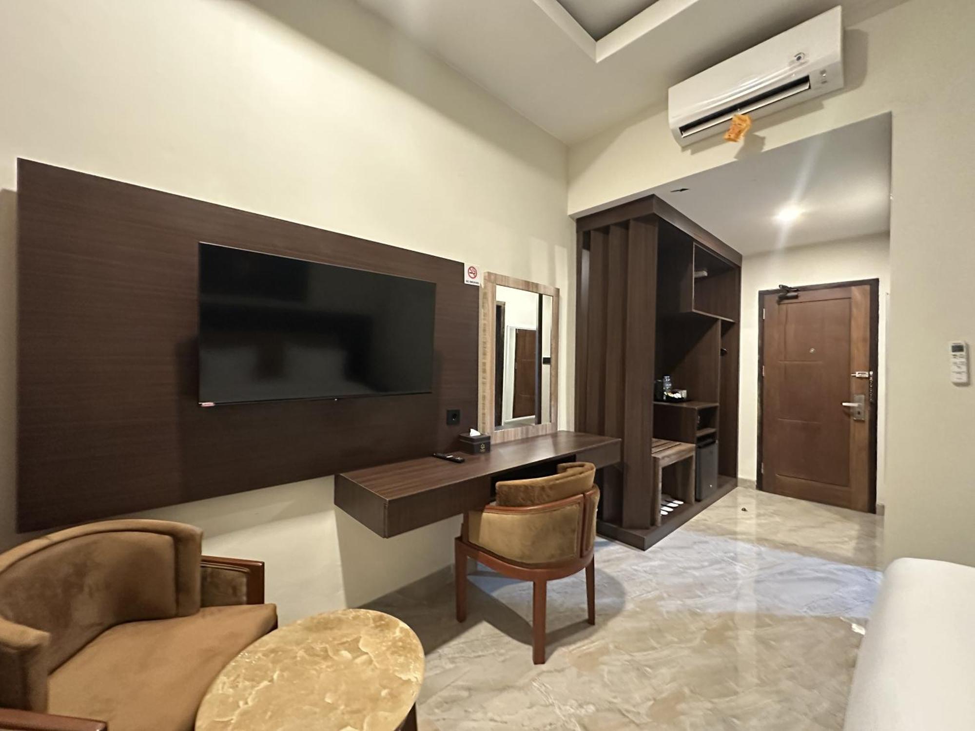 Vega Prime Hotel & Convention Sorong Habitación foto