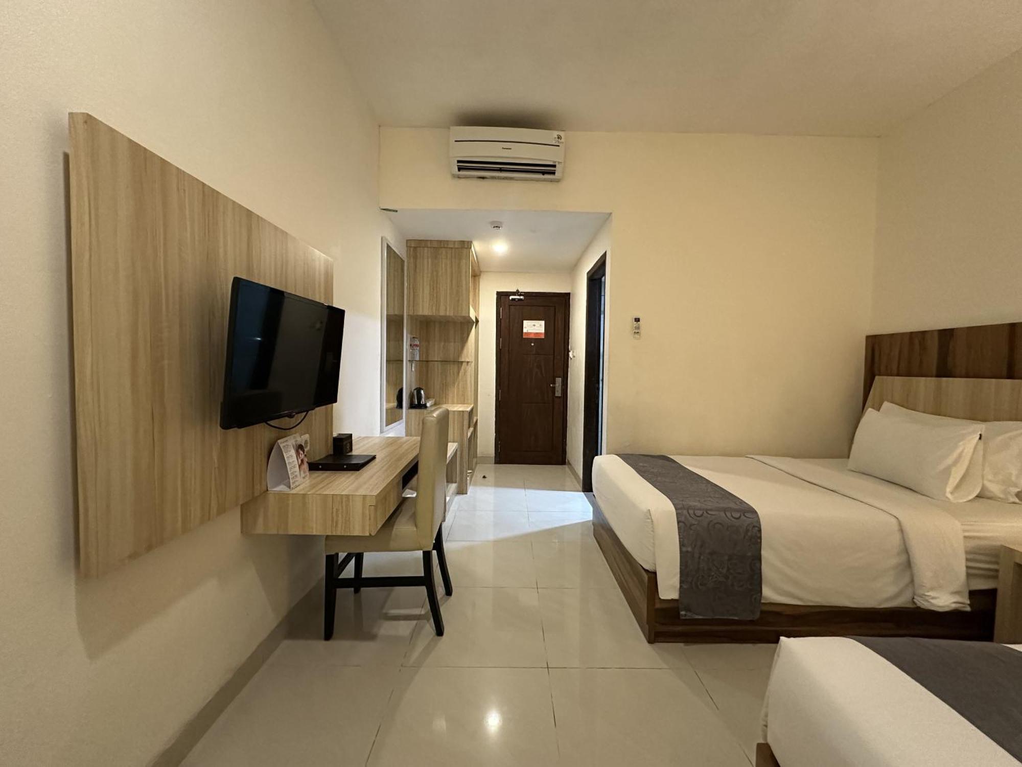 Vega Prime Hotel & Convention Sorong Habitación foto